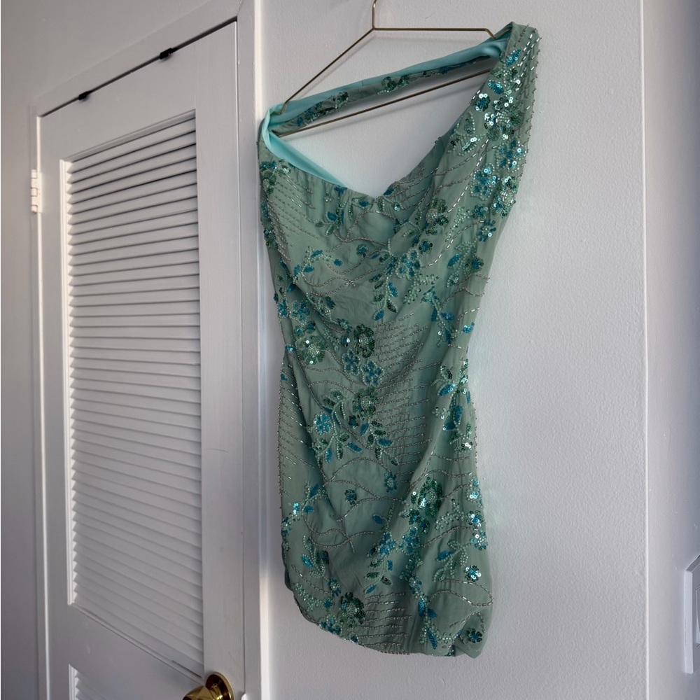 Embellished Olisa Cowl Neck Beaded Floral Mini Dress - Mint Green XS